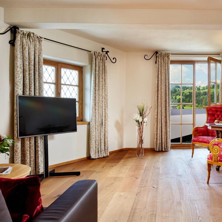 Hotel Schloss Mittersill - Suite mit Kingsize-Bett und Balkon - 5