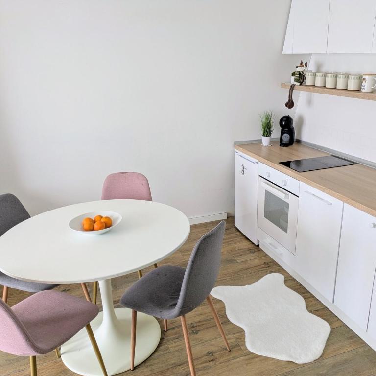 Hiona Apartment - One-Bedroom Apartment - 41
