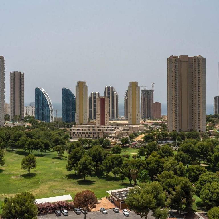 Eagle Tower - by Leo Apartaments - Apartamento de 2 dormitorios - 48