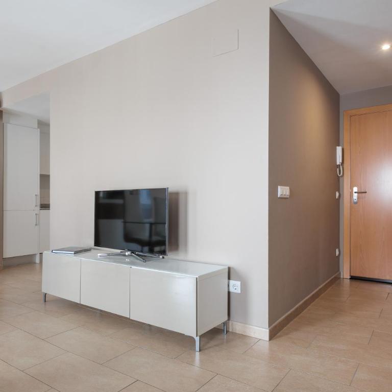 Lets Holidays Mediterranean apartment 3 minutes to the beach 2 - Apartamento de 3 dormitorios - 6