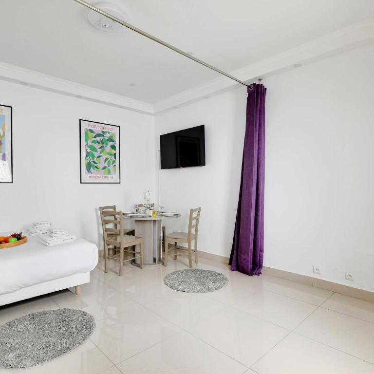 Charming Studio for 2 – Near Voltaire & 11th Arr Town Hall, Paris - Apartment - 4