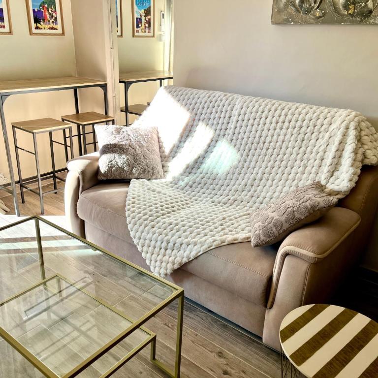 Sanary centre charmant studio 28m2 avec jardin parking privé - Apartment mit 1 Schlafzimmer - 9