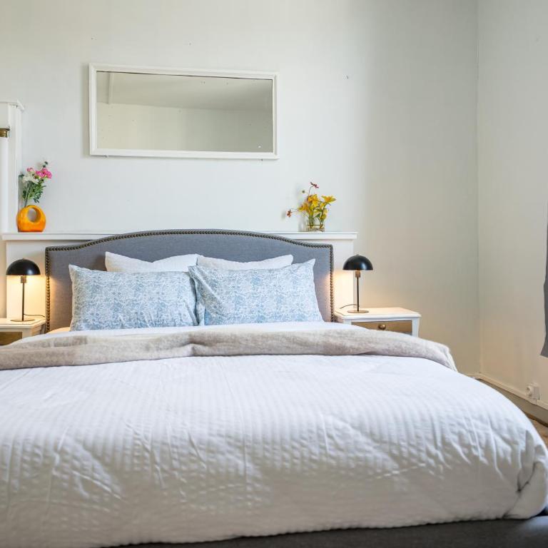 Le Nid Saumurois 2min du Centre ville Parking & Wifi gratuit - Appartement 2 Chambres - 5