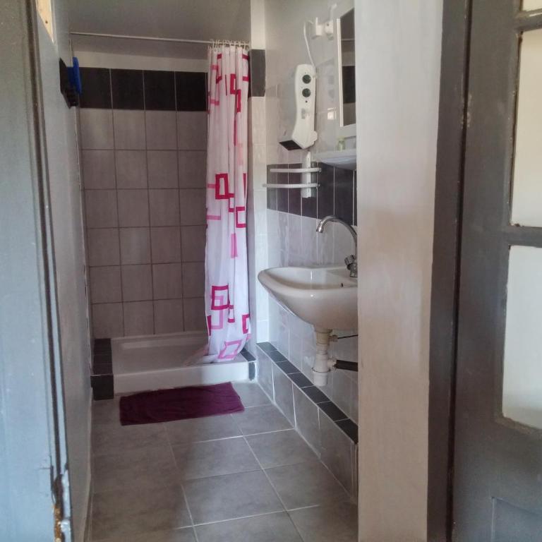 Appartements Cote pont Vieux-Self Check-In - Apartamento - 4