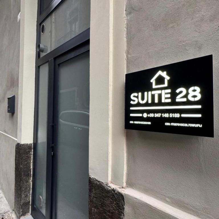 Suite 28 - One-Bedroom Apartment - 29