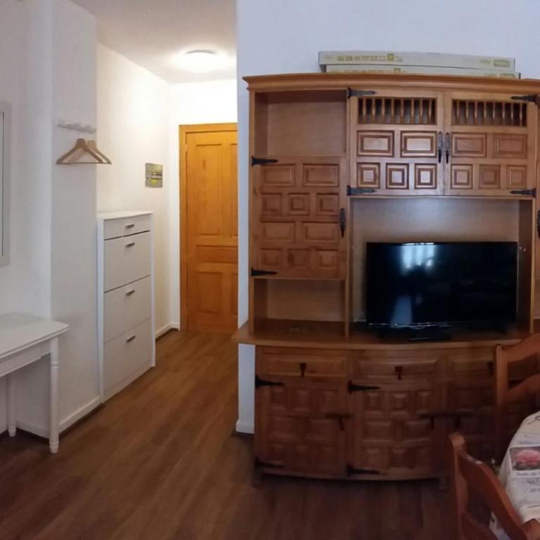 Calle Rafal - Two-Bedroom Apartment - 4