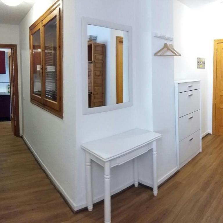Calle Rafal - Two-Bedroom Apartment - 5