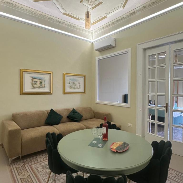 Tropea Belle Époque - One-Bedroom Deluxe Apartment - 3
