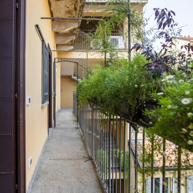Bright Modern Flat in City Centre - Appartamento Deluxe con 2 Camere da Letto e Vista Giardino - 2
