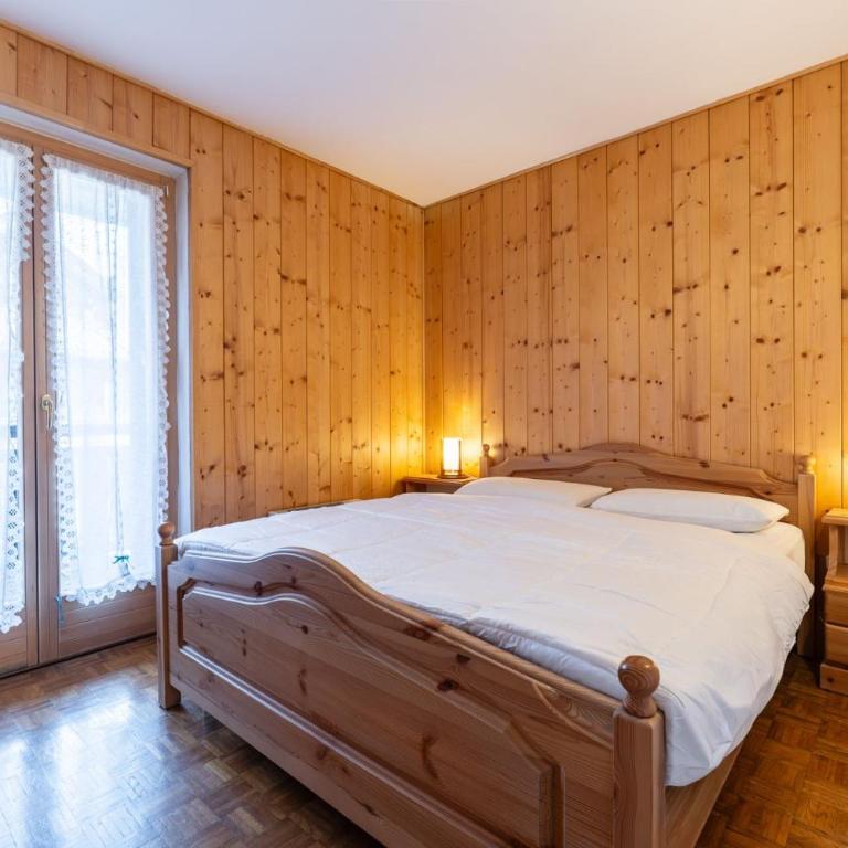 Cesa Blanc - Appartamento con 2 Camere da Letto e Balcone - 6