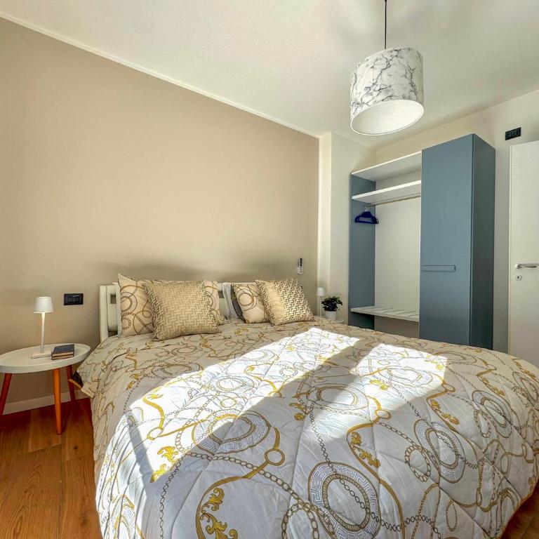 Spa Stella Lario - Four-Bedroom House - 36