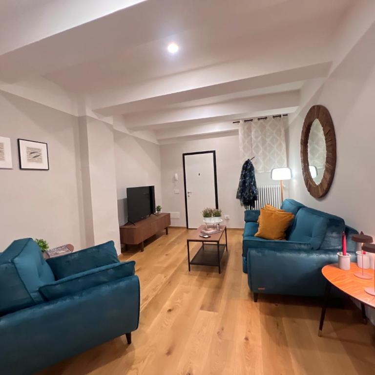Courtyard 23 - Two-Bedroom Apartment - 11