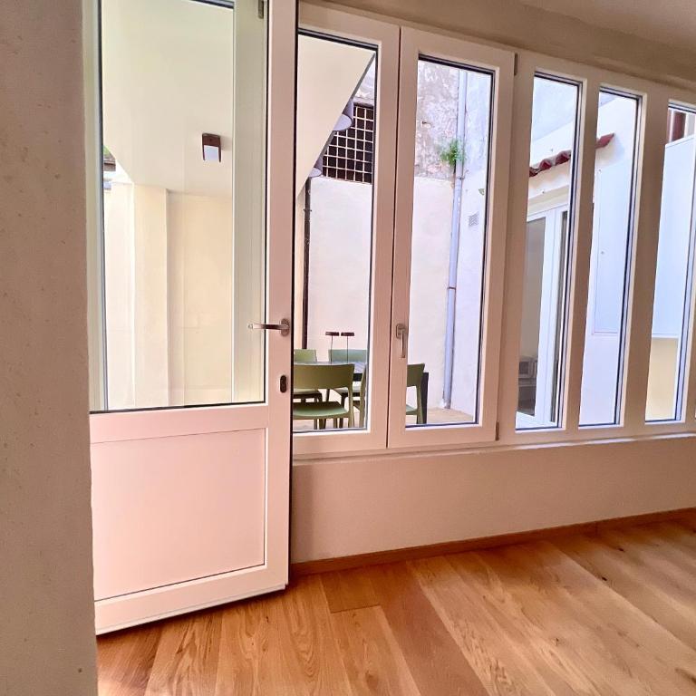 Courtyard 23 - Two-Bedroom Apartment - 17