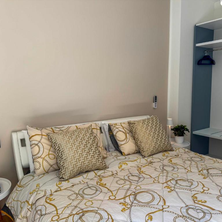 Spa Stella Lario - Four-Bedroom House - 38