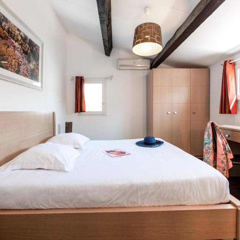 Zenitude Hôtel-Résidences Mandelieu la Napoule Village - Appartement - 5
