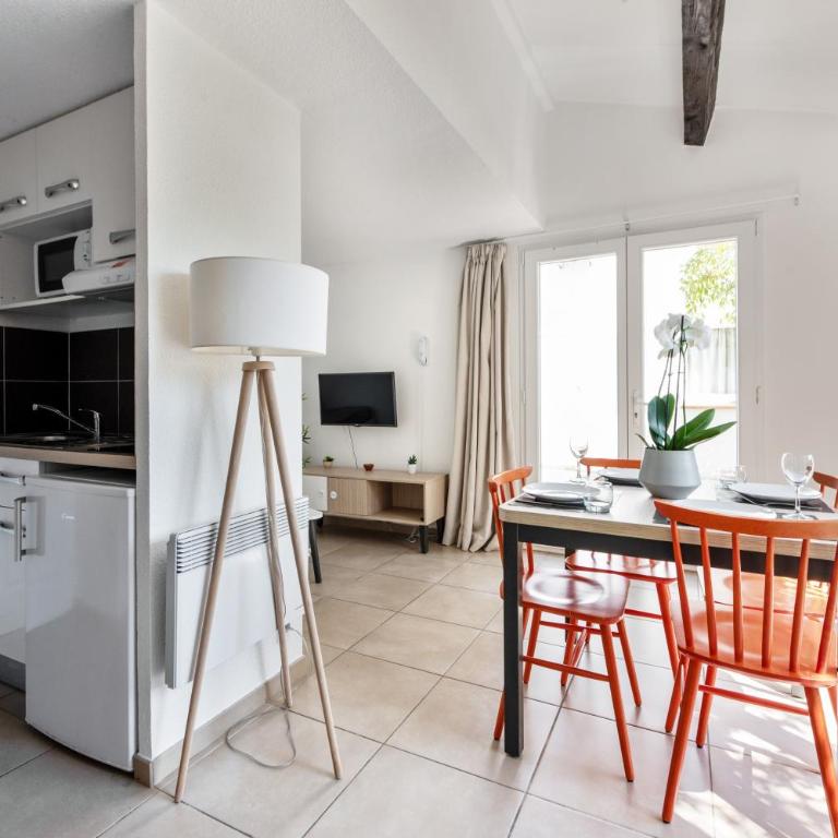 Zenitude Hôtel-Résidences Mandelieu la Napoule Village - Appartement 1 Chambre Deluxe - 5