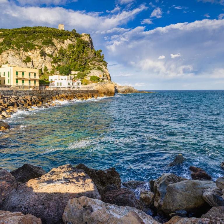 Savona - Loft a due passi dal mare - One-Bedroom Apartment - 20