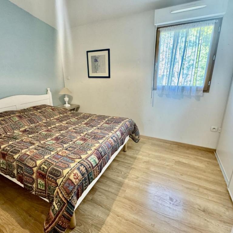 Résidence avec piscine chauffée aux Baumettes - Appartement 2 Chambres - 19