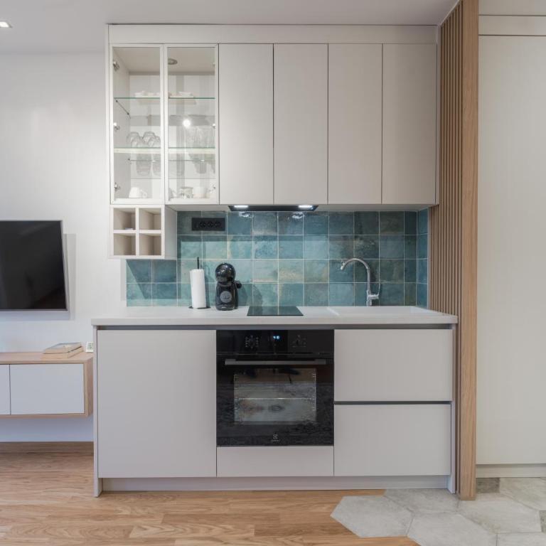 Design Studio with a view in the center - One-Bedroom Apartment - 5