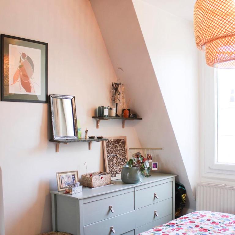 Charming 66 sqm attic flat Paris - Apartamento - 17