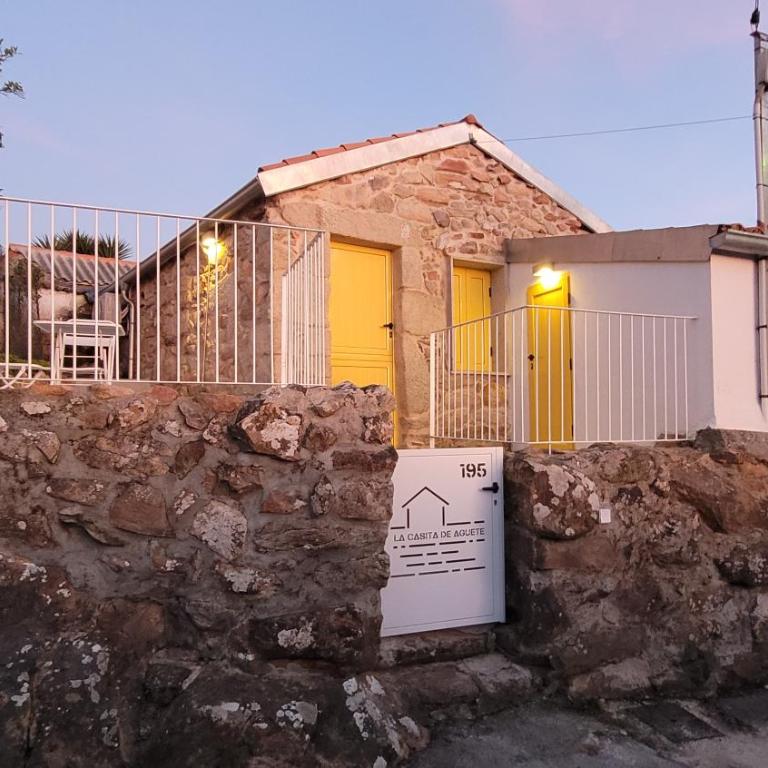 La Casita de Aguete - One-Bedroom House - 10