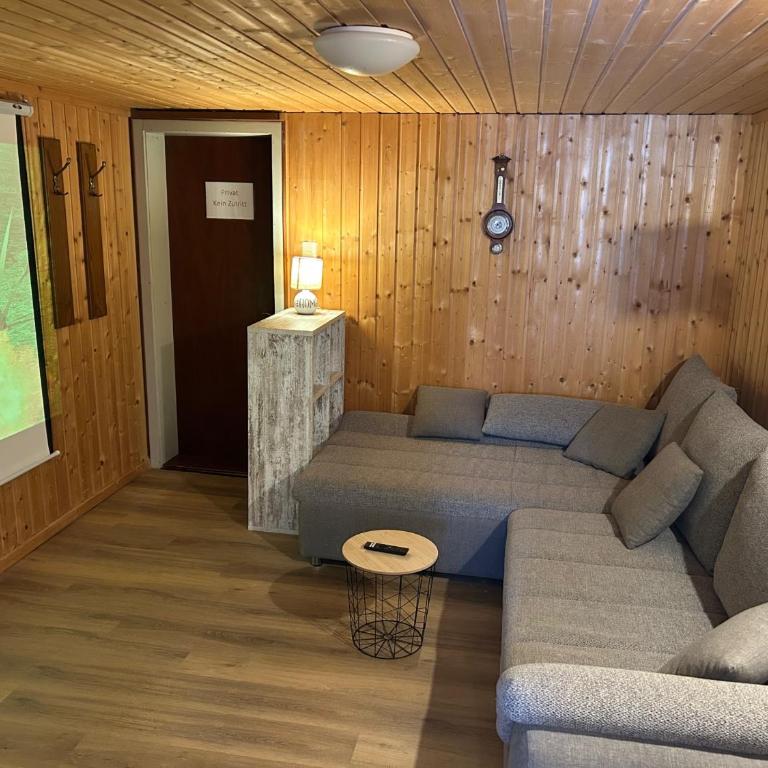 Wellnesshütte Allgäu Oberstdorf - Whirlpool & Alleinlage - Chalet mit 3 Schlafzimmern - 25
