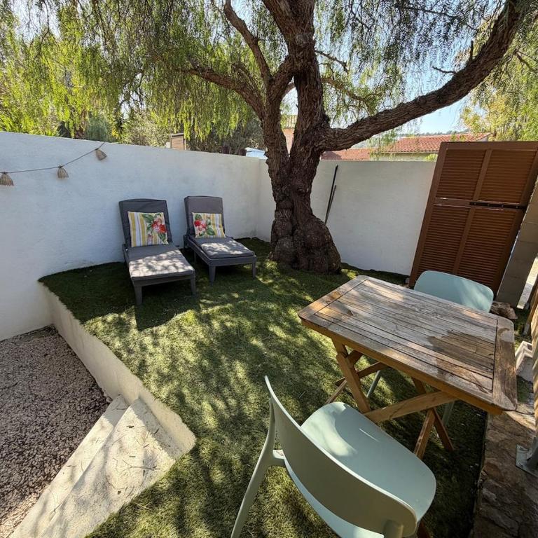 Duplex romantique avec beau jardin plage à pieds - Appartamento con 1 Camera da Letto e con Giardino - 17