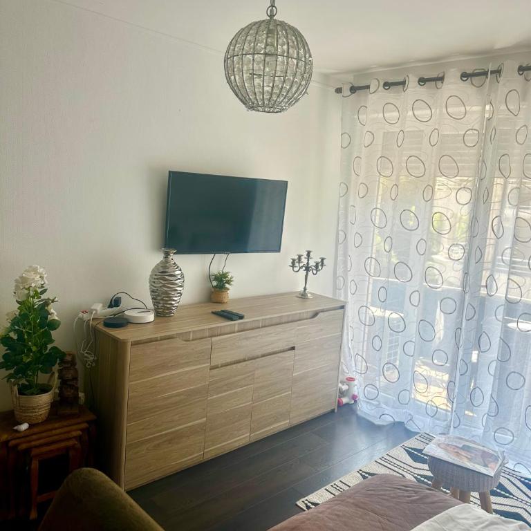 Big 1 bed room and living room 2 minutes sea - Appartamento con 1 Camera da Letto - 5