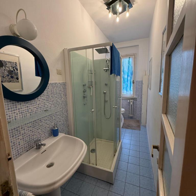 Cozy Private Room wt Balcony in Città Studi - King Room with Balcony - 26