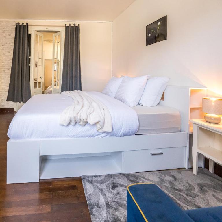 Maison au cœur de Saumur Cour privée Parking gratuit Wi-Fi - Appartement 2 Chambres - 3