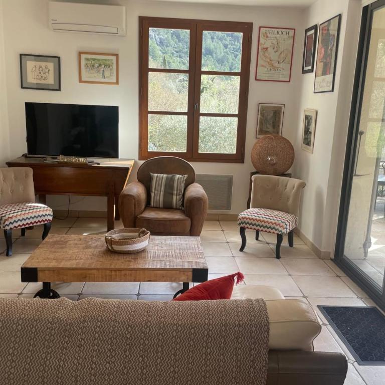 La Villa D'Hélène - Vues panoramiques - Maison de Vacances - 6