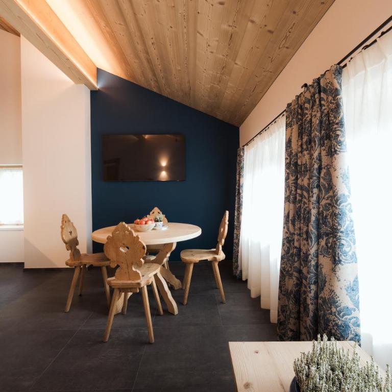 Berghotel Ladinia - Two-Bedroom Deluxe Apartment - 2