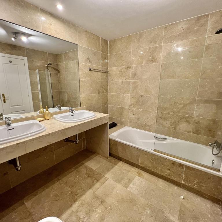 38 - Appartement a Princess park Calahonda - Apartamento de 2 dormitorios con terraza - 31