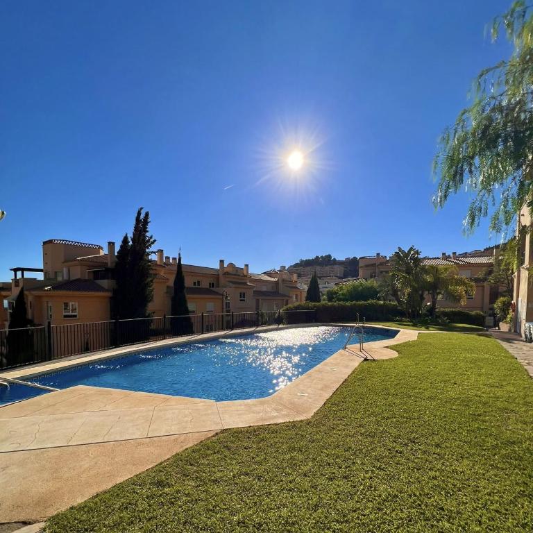 38 - Appartement a Princess park Calahonda - Apartamento de 2 dormitorios con terraza - 40