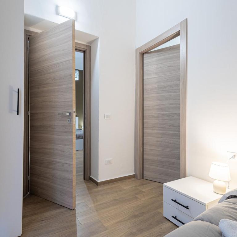 Regina Rooms - Triple Room with Balcony - 24