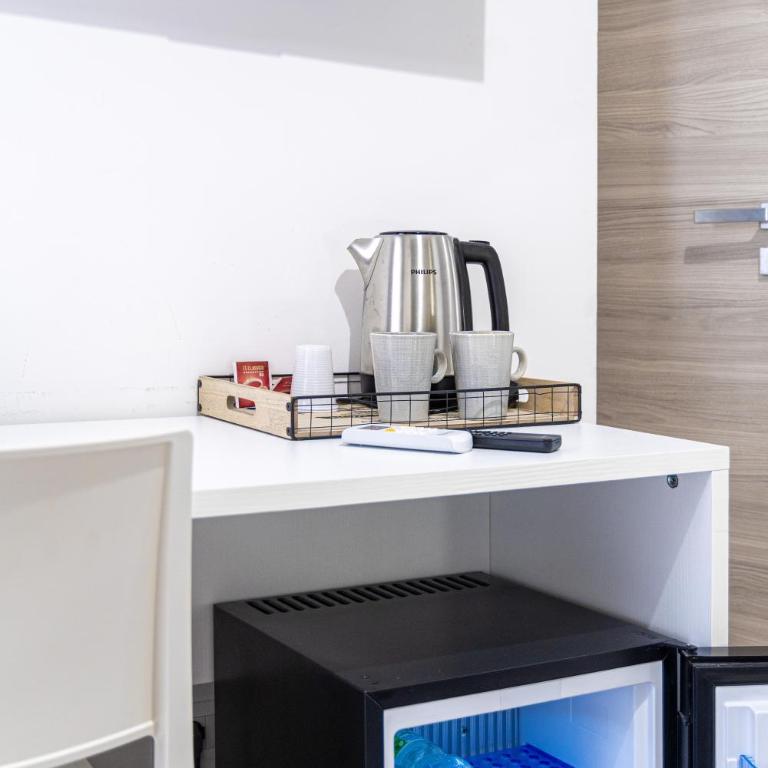 Regina Rooms - Double Room with Balcony - 21