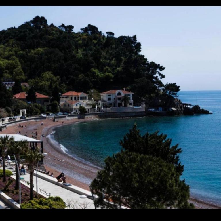 Mar de Lux - Deluxe One-Bedroom Apartment with Ocean View - 8