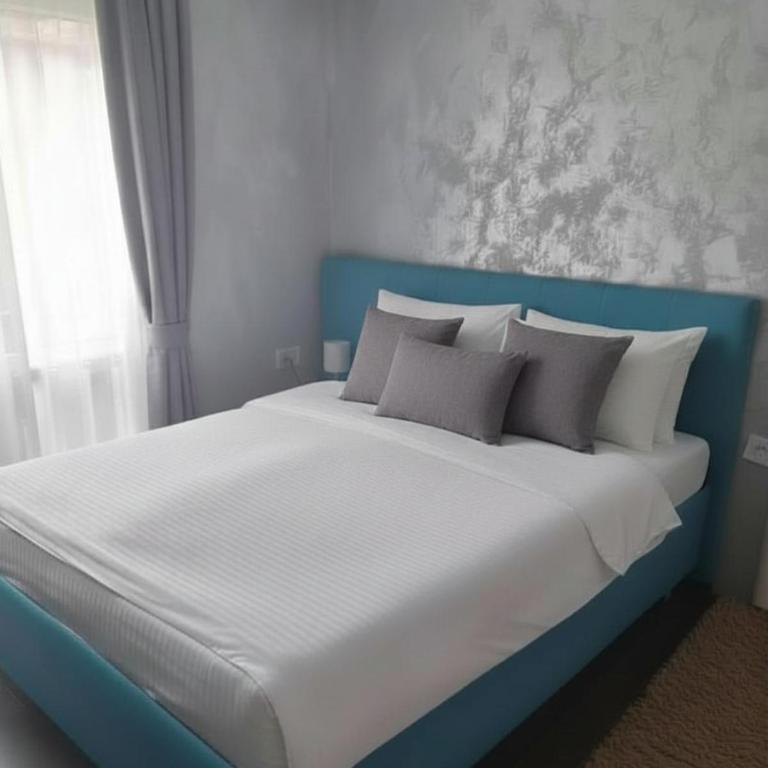 One Luxury Suites AKUSTIK - 3 minuta peške do Jezera - Suite sa 2 Spavaće Sobe - 4