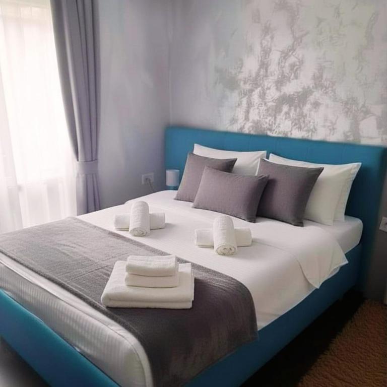 One Luxury Suites AKUSTIK - 3 minuta peške do Jezera - Suite sa 2 Spavaće Sobe - 6