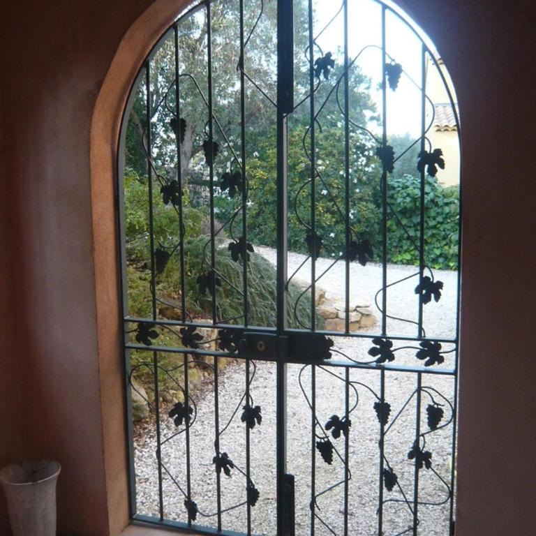 Au calme, belle villa plein sud, piscine privée, mer à 100 m ! - Villa - 25
