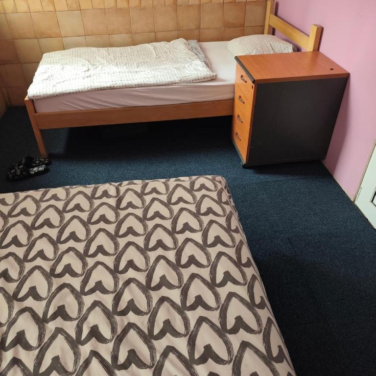 TARAS Hostel - Twin Room - 2