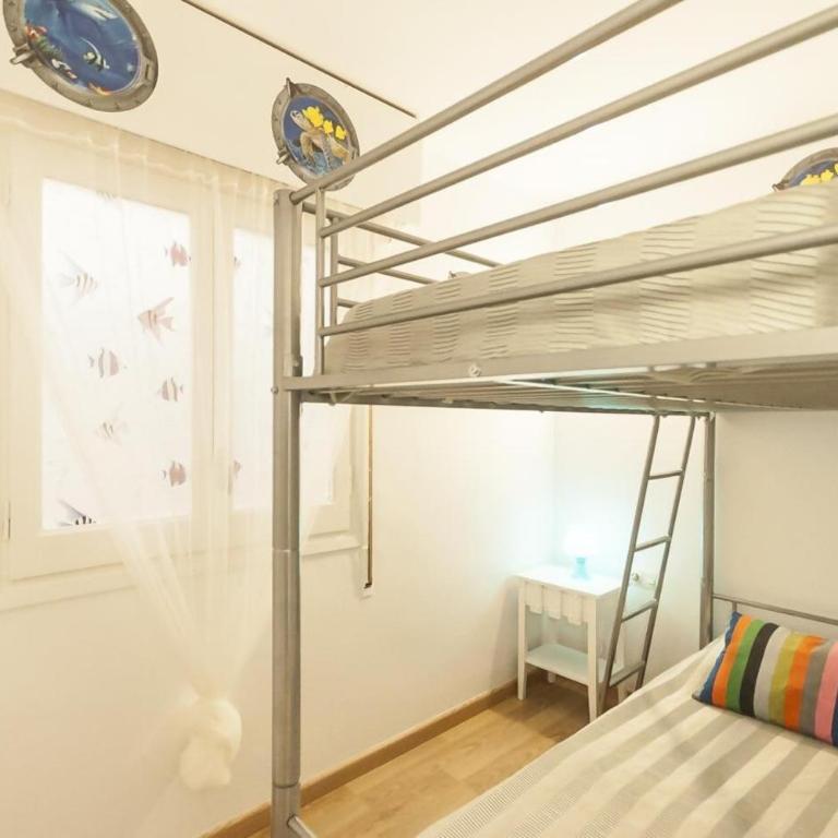 Tropicana–30m de la Playa con Parking y A/C - Apartamento - 14