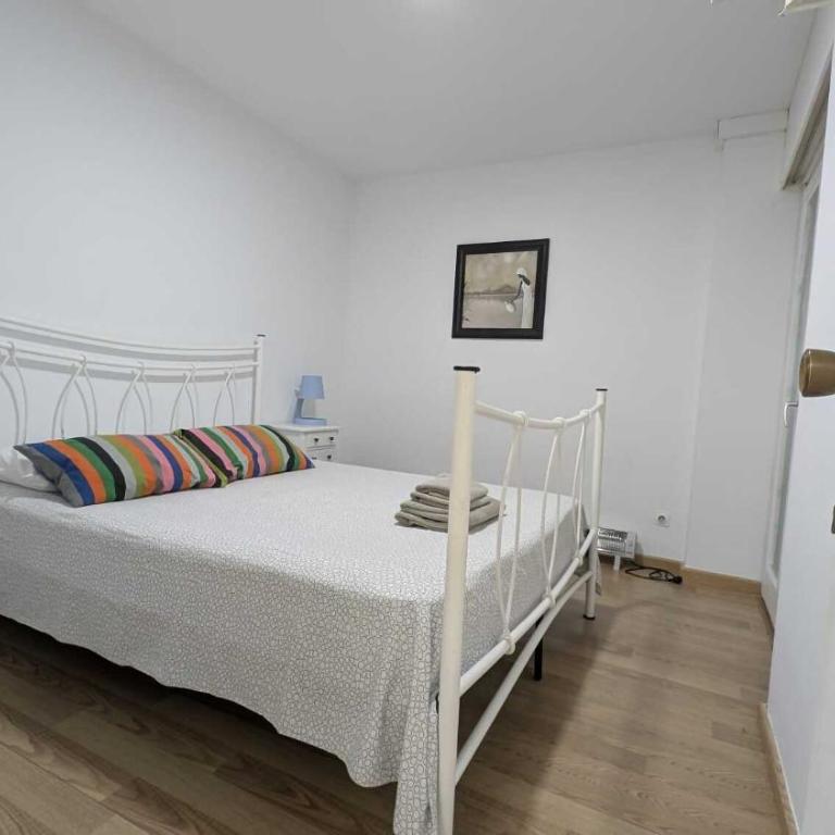 Tropicana–30m de la Playa con Parking y A/C - Apartamento - 22