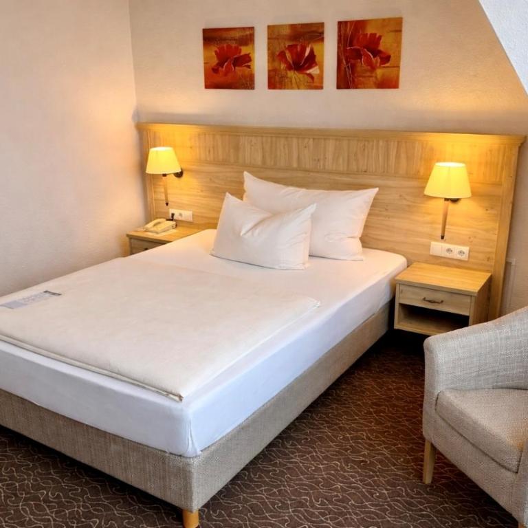 AMBER HOTEL Bavaria - Einzelzimmer mit Bergblick - 4
