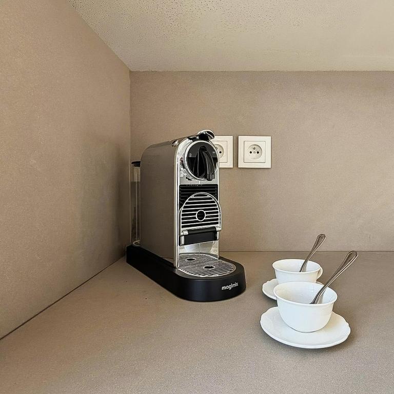Lumineux & design avec parking, hypercentre - One-Bedroom Apartment - 17