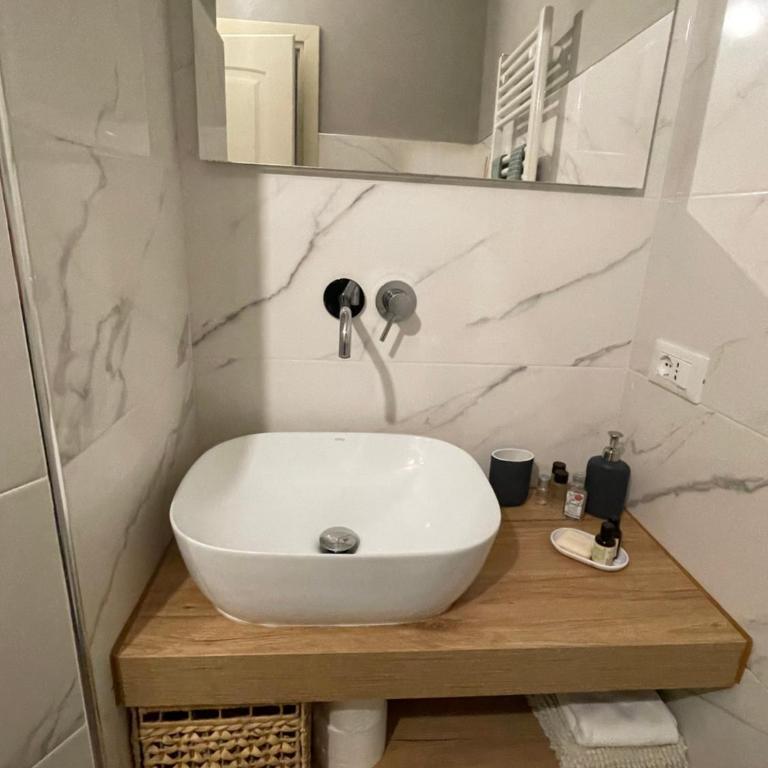La casa di Ilaria e Sara - Appartamento con 1 Camera da Letto - 7