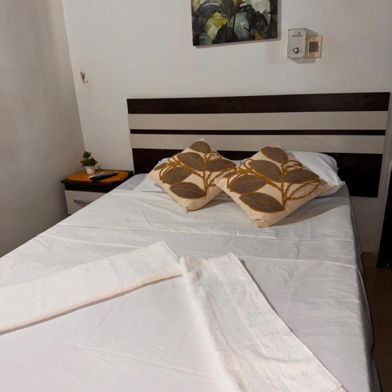 Casa con Piscina y Quincho a 8 min del aeropuerto - Two-Bedroom Villa - 3