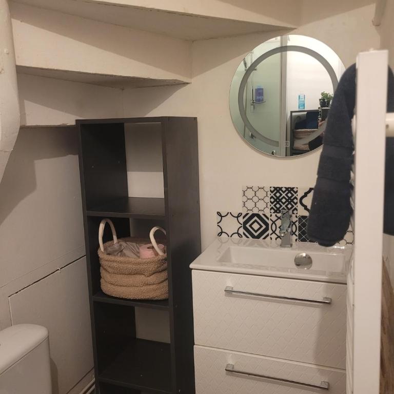 Studio proche centre ville - Apartment mit 1 Schlafzimmer - 4