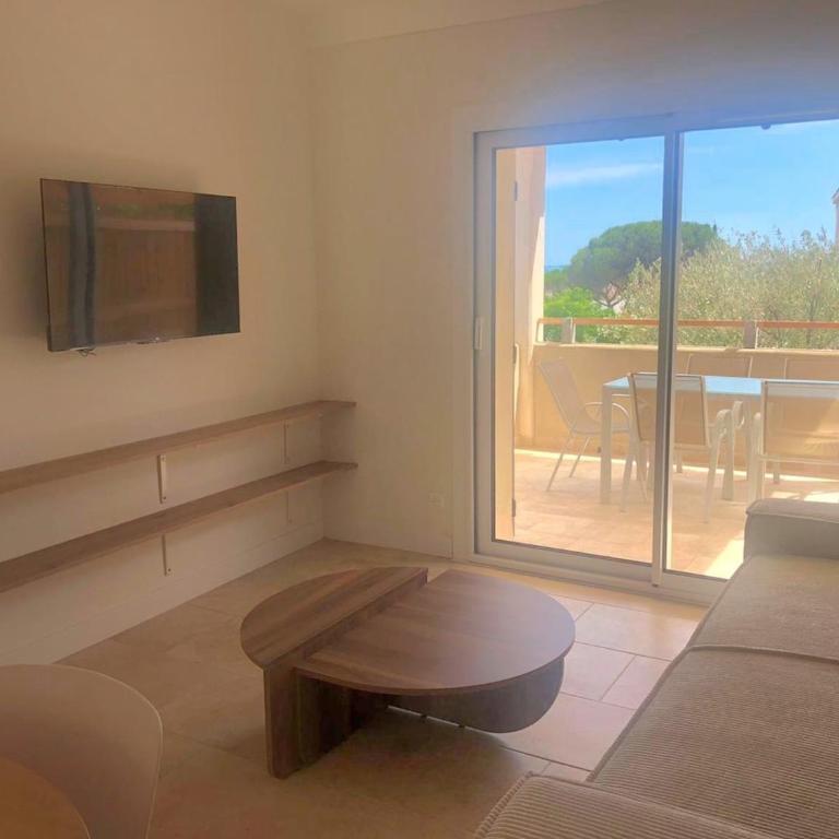 Appartement 6 personnes, grande terrasse vue mer et balnéo - Apartamento de 3 dormitorios - 3