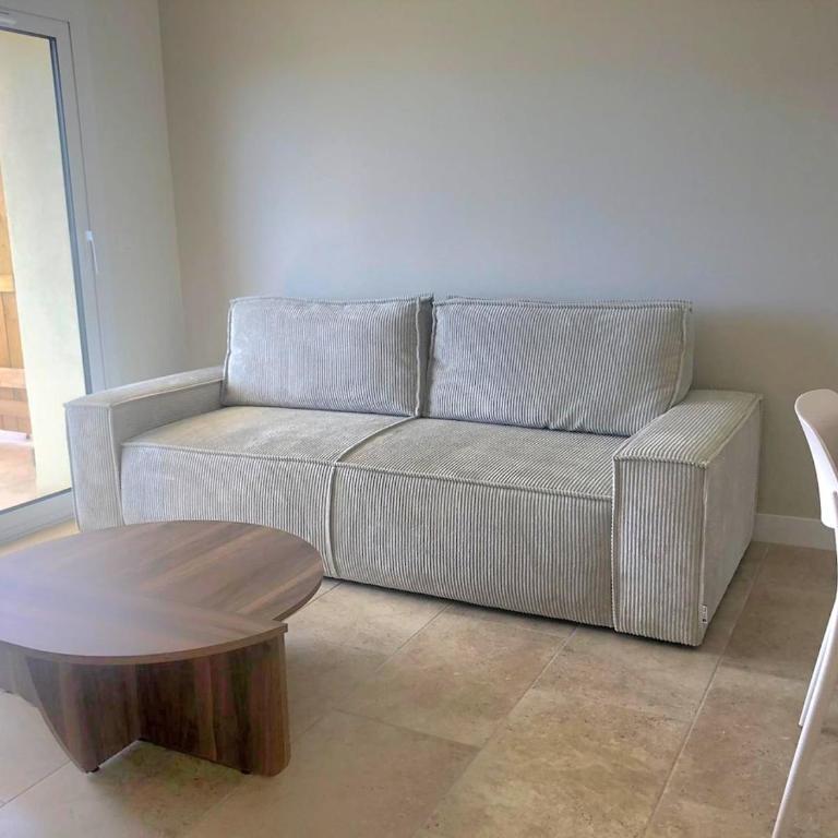 Appartement 6 personnes, grande terrasse vue mer et balnéo - Apartamento de 3 dormitorios - 6
